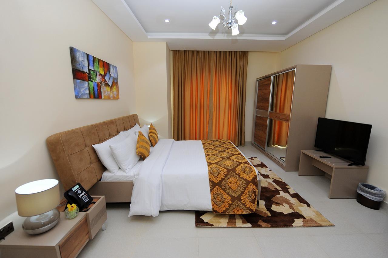 Al Mansour Park Inn Hotel&Apartment Ad Dawhah Esterno foto