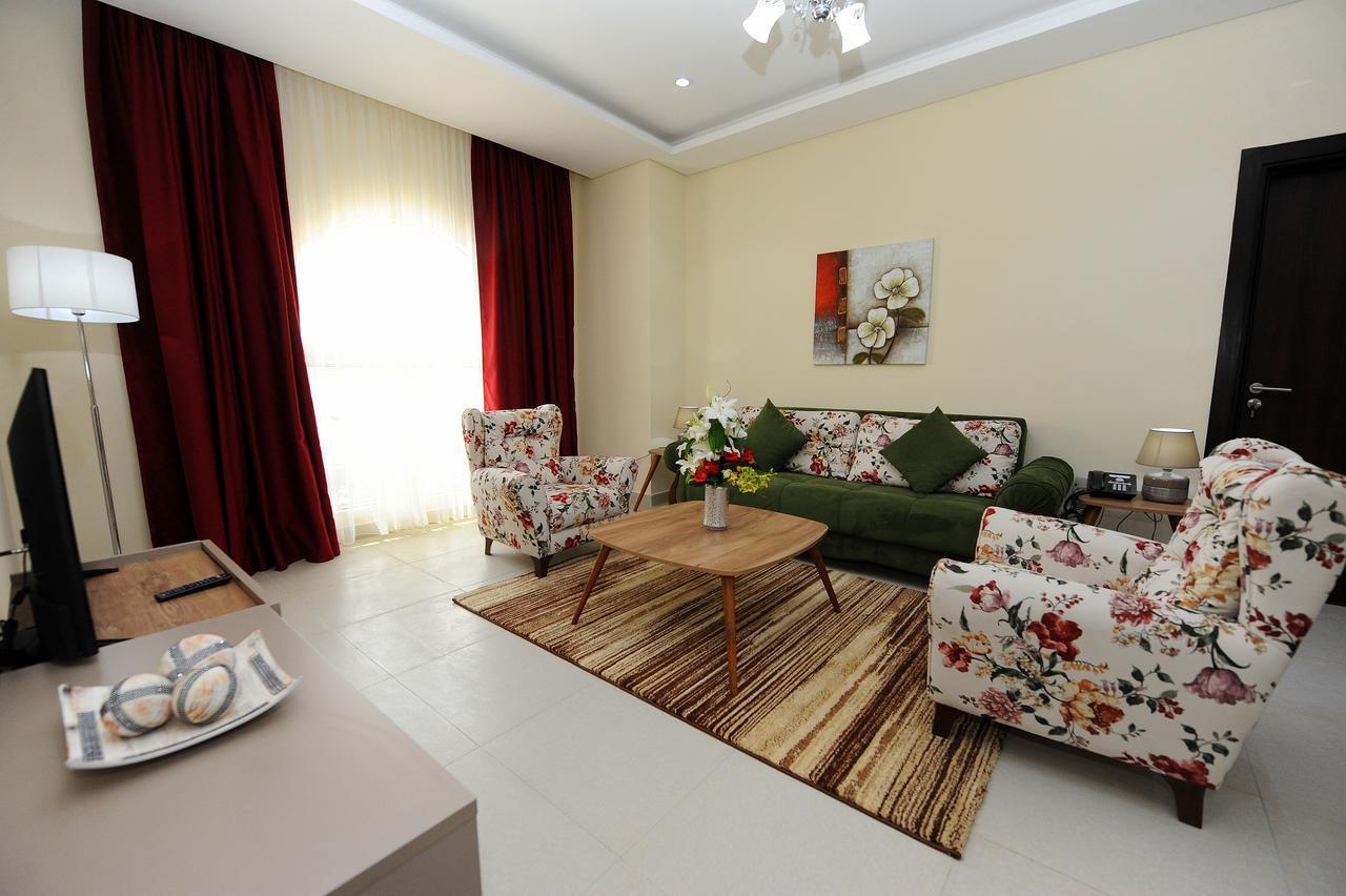 Al Mansour Park Inn Hotel&Apartment Ad Dawhah Esterno foto